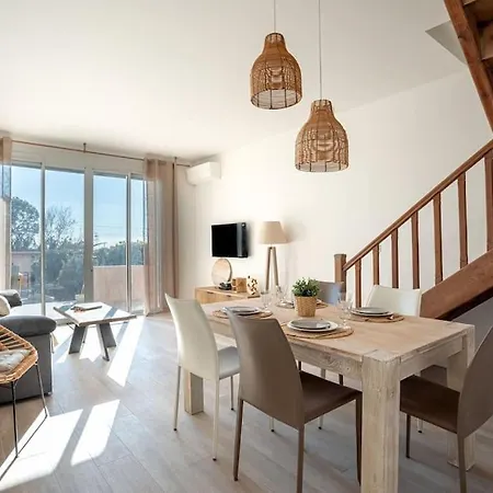 Apartment Duplex By Halldis *