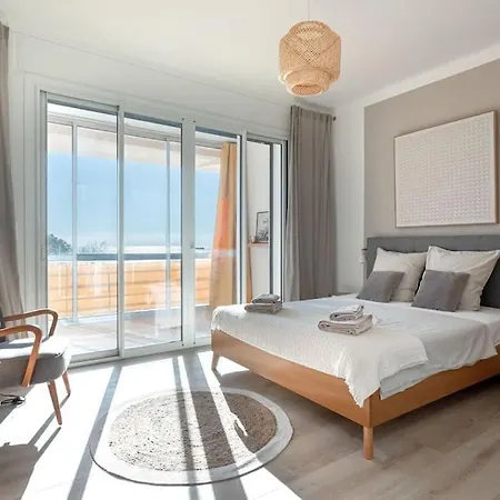 Apartment Duplex By Halldis