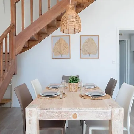 Duplex By Halldis Mandelieu